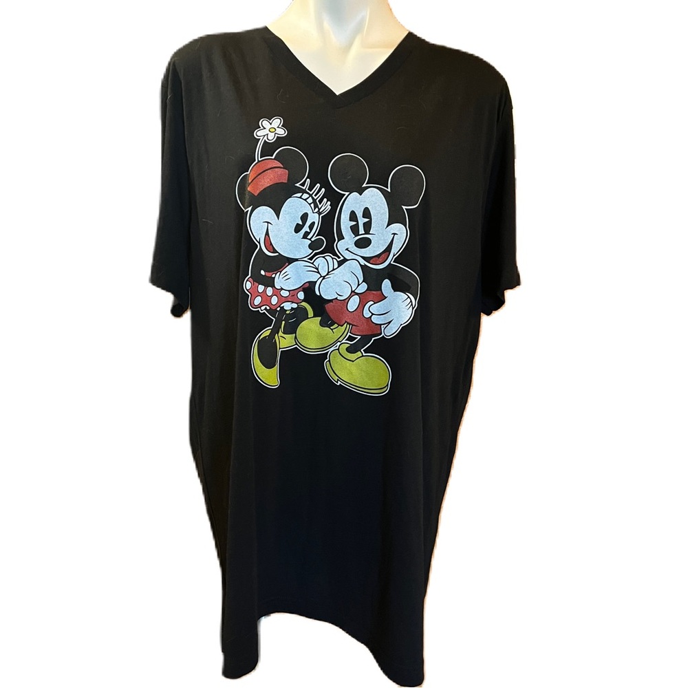 Disney plus size Mickey and Minnie black V-neck tee